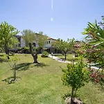 Garden House Psarogiannis