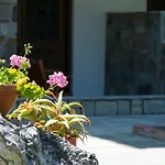 Garden House Psarogiannis *