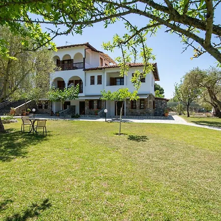 Garden House Psarogiannis * Βουρβουρού